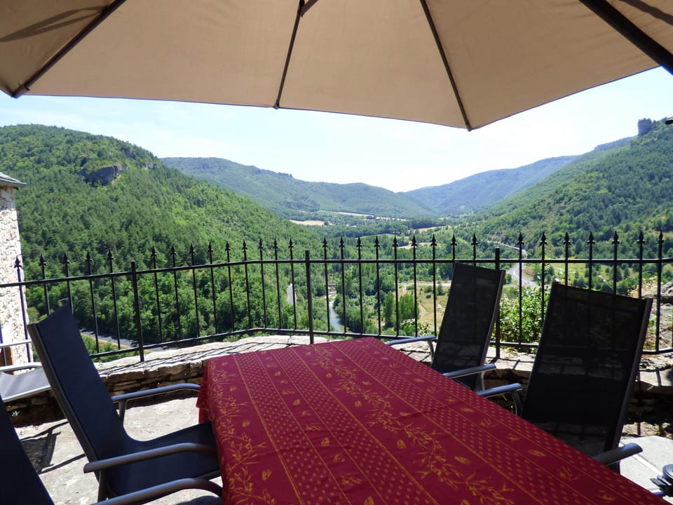 The Griffon terrace