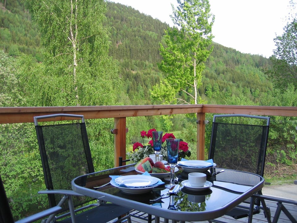 Breakfast on the Balcony