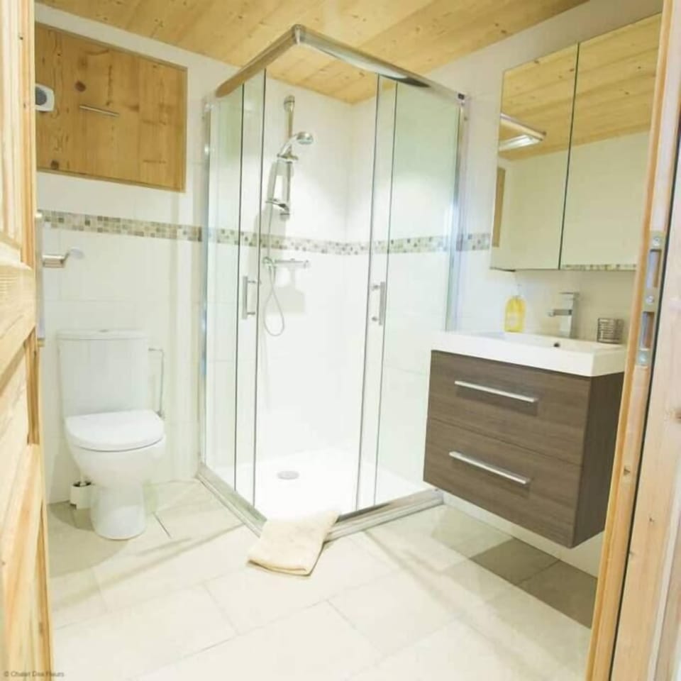 Ensuite shower room for Bedroom 1