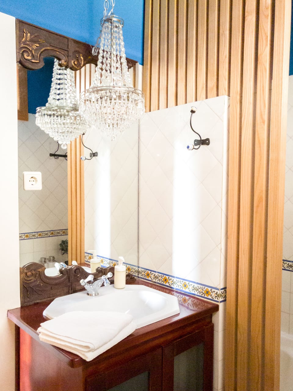 Tile Bathroom