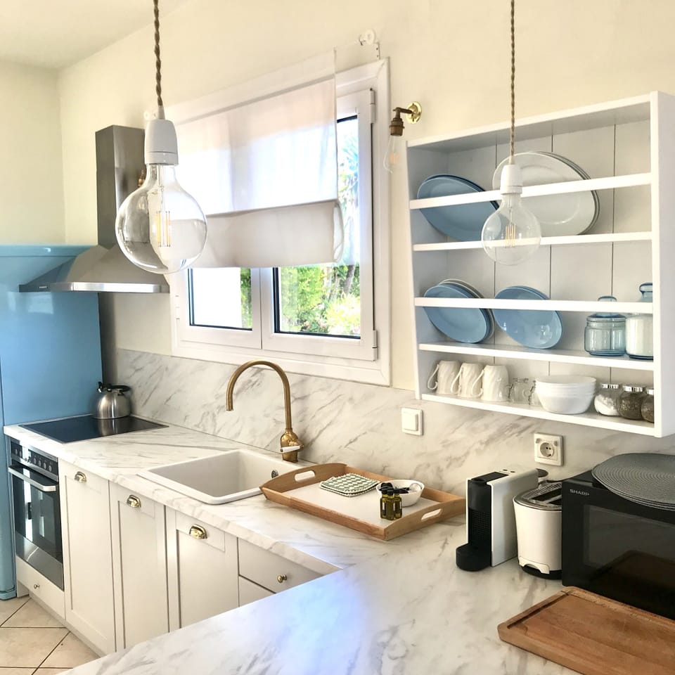 Kitchen area