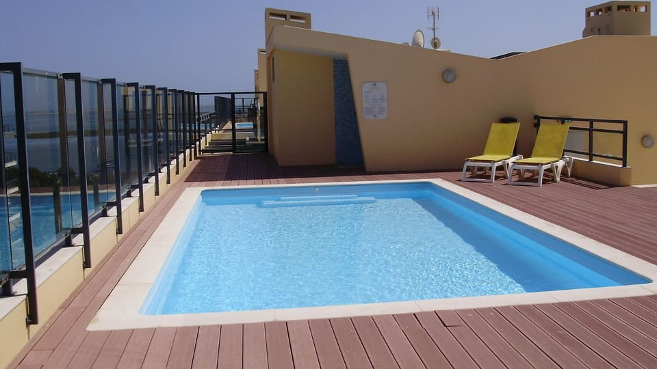 Rooftop pool