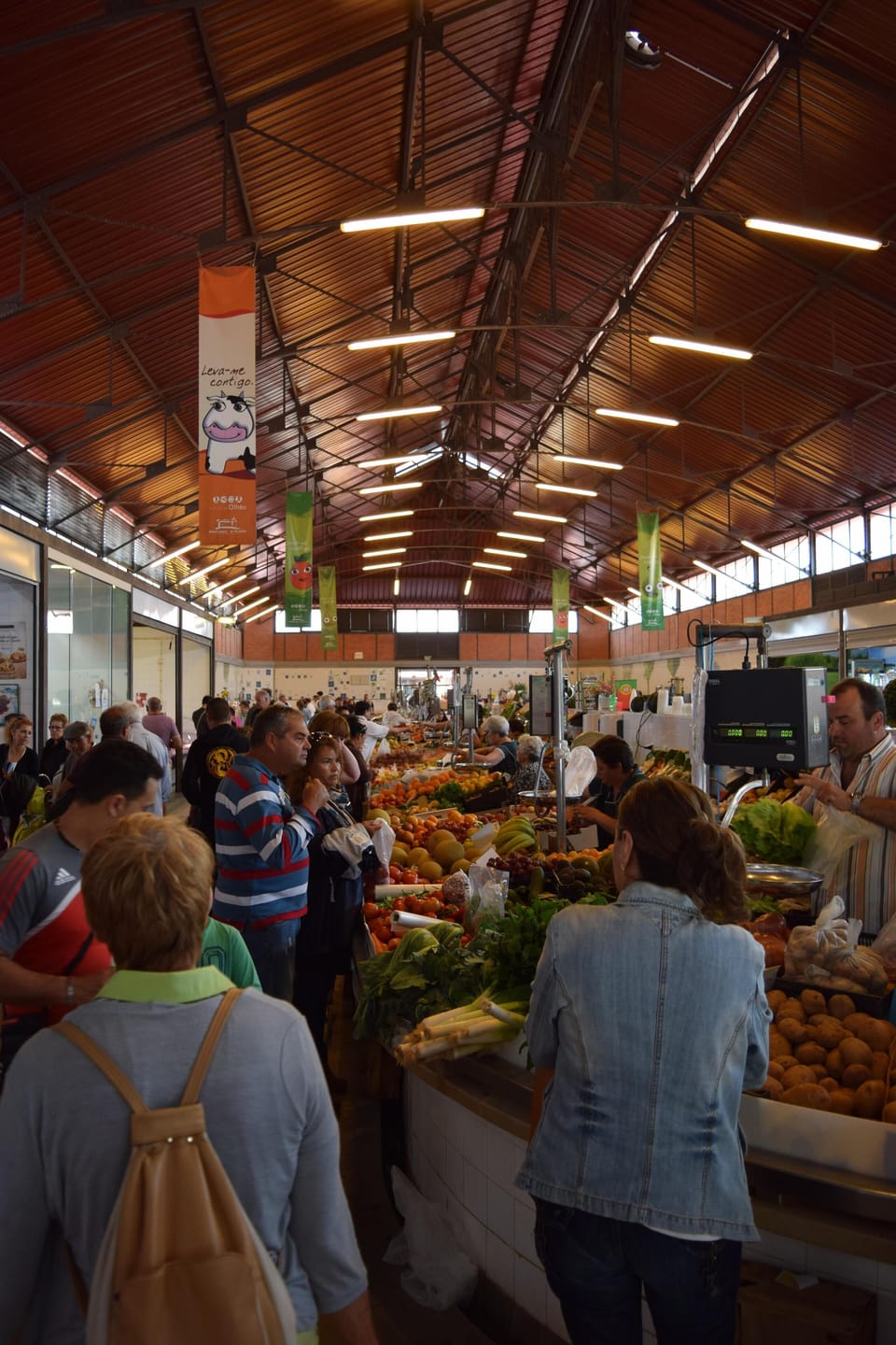 Olhao indoor fruit and veg market