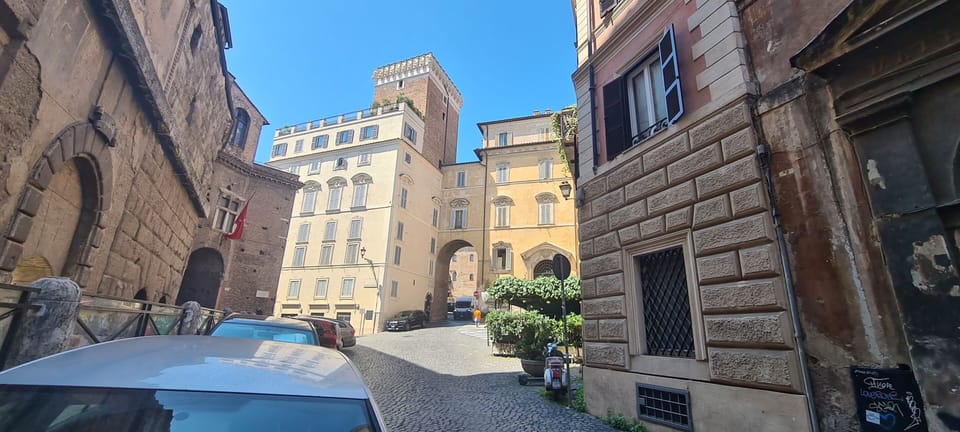 Piazza del Grillo