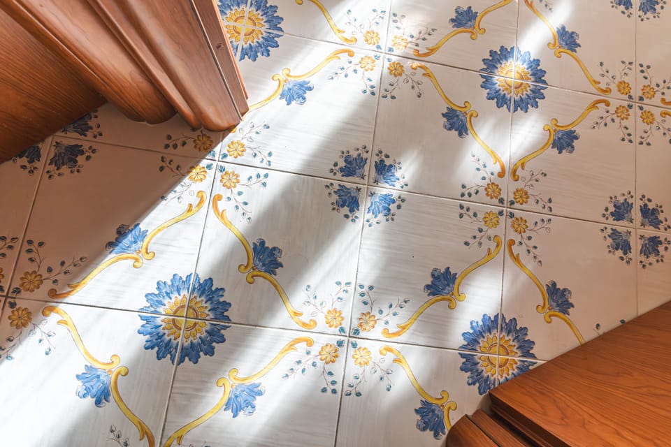 typical Sorrento tiles