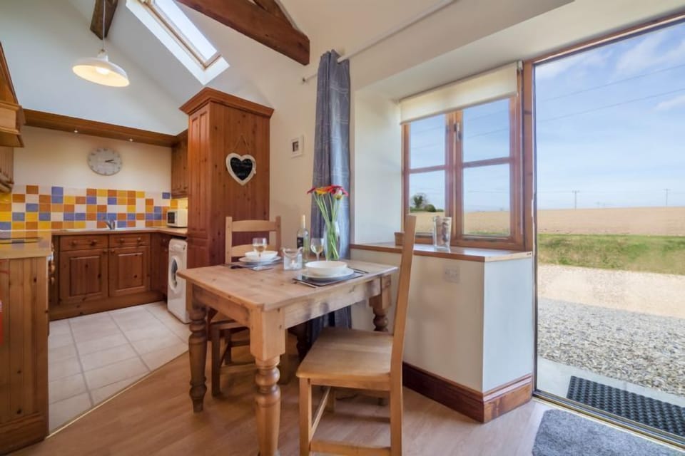 The Heydon, Roughton: Countryside views