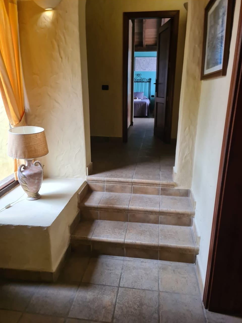 Access to bedrooms 2 and 3. Access via stairs, ramps are available.