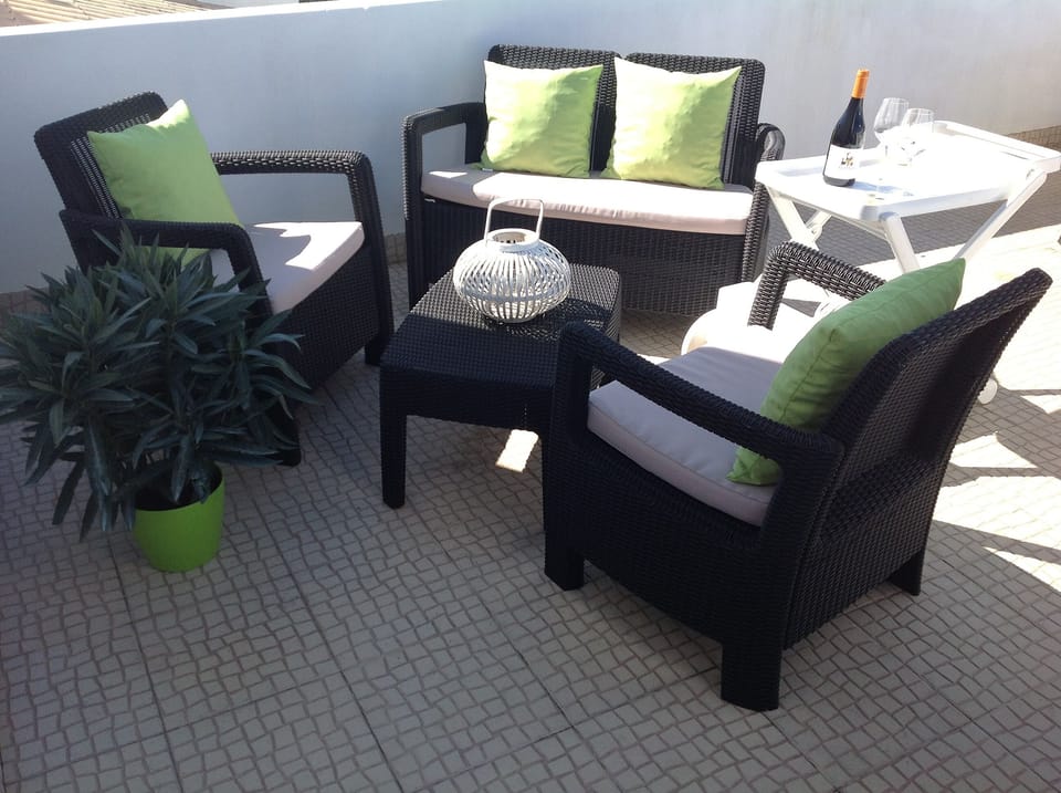 Relax on the roof terrace