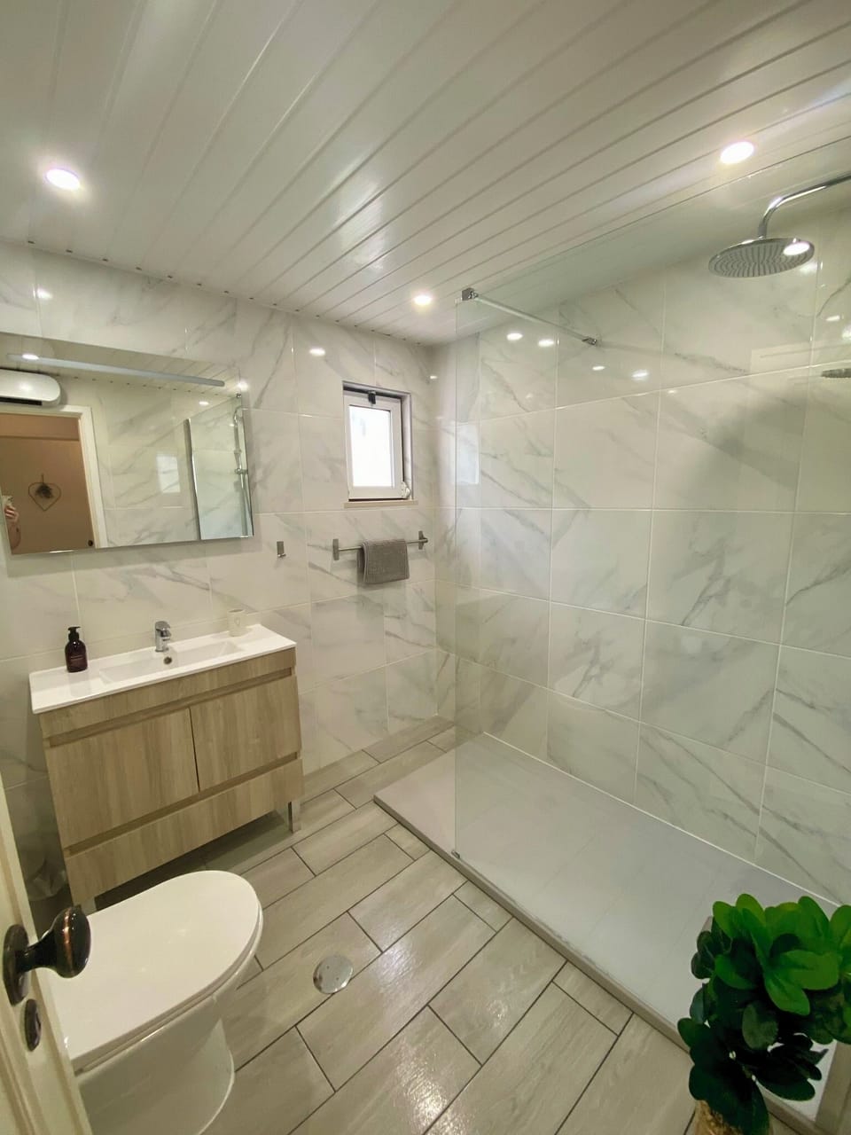 En suite Bathroom