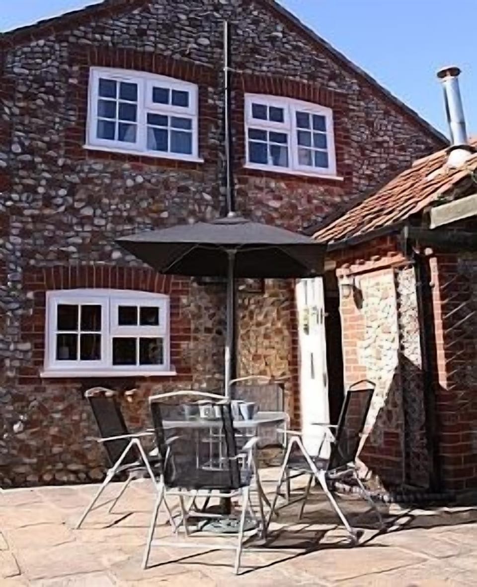 Tea on the patio anyone?