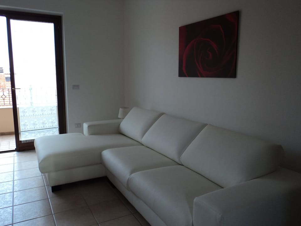 Comfy sofa to stretch out on