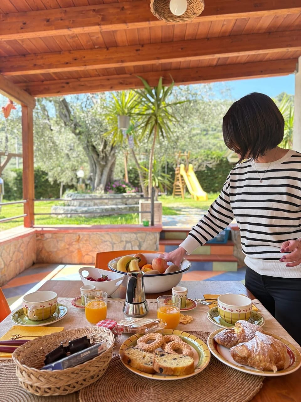 Outdoor dining