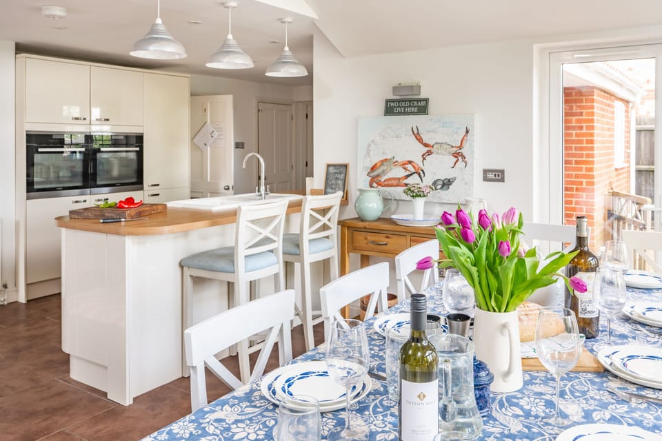 Ground floor: Bright and airy kitchen