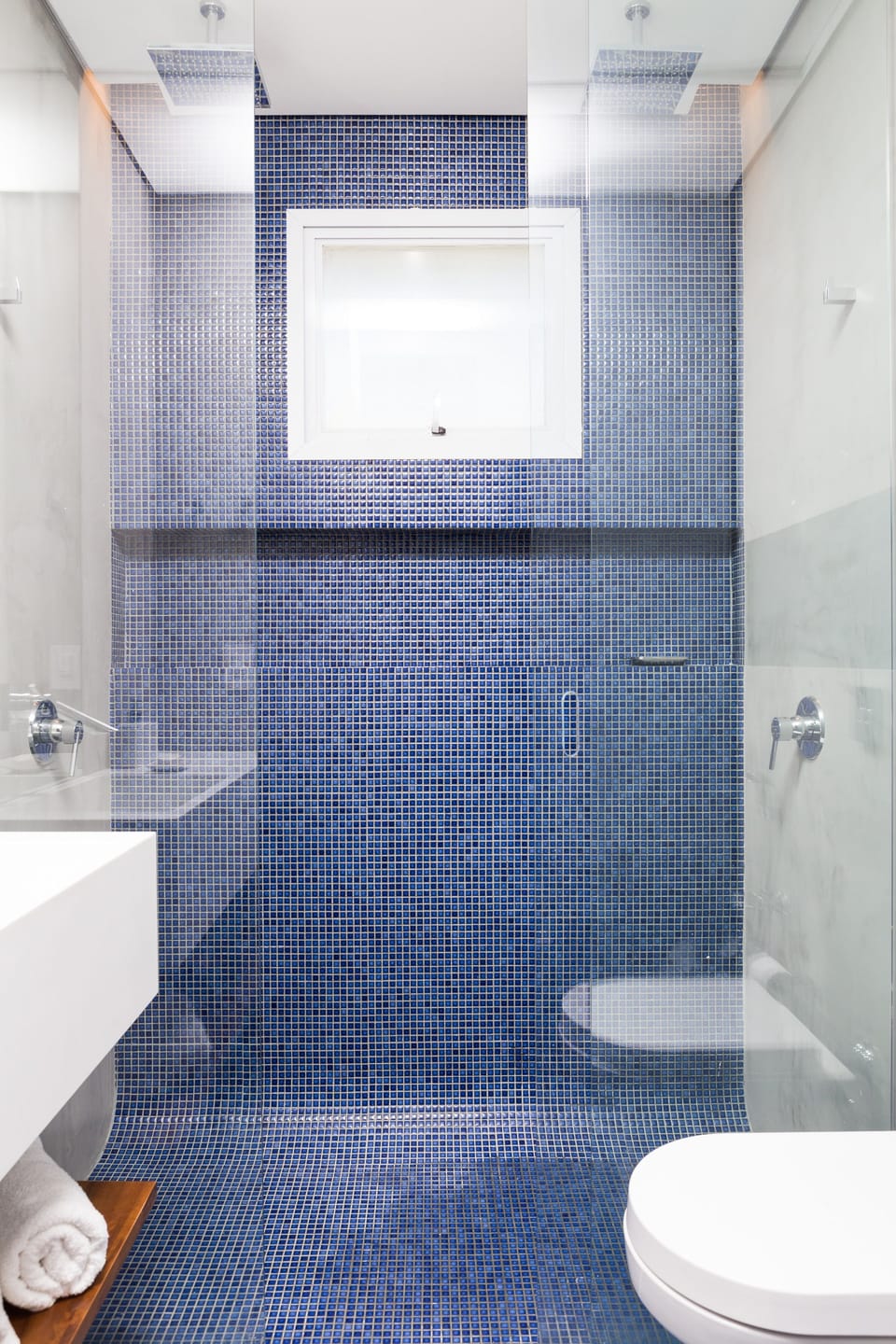 Master bathroom (en suite)