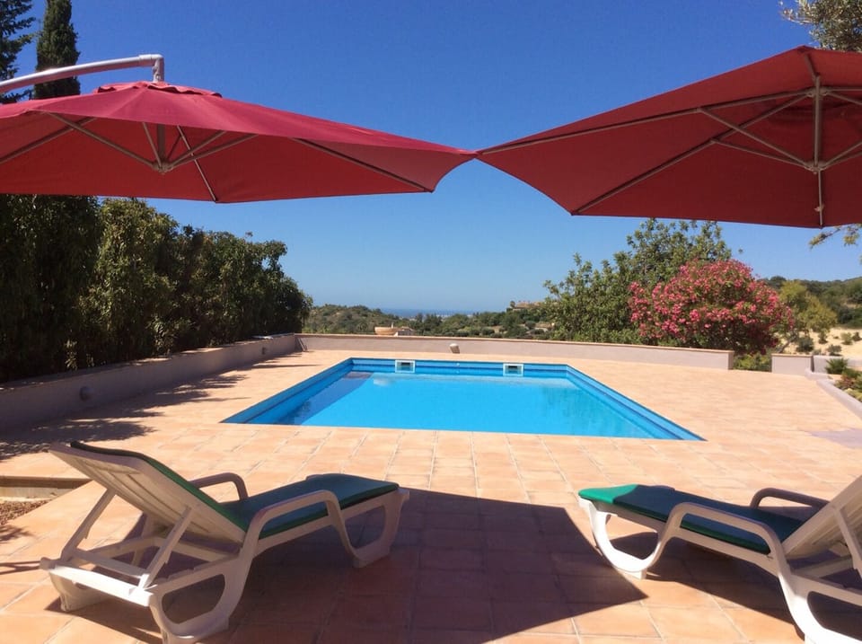 lower pool terrace and view to coast