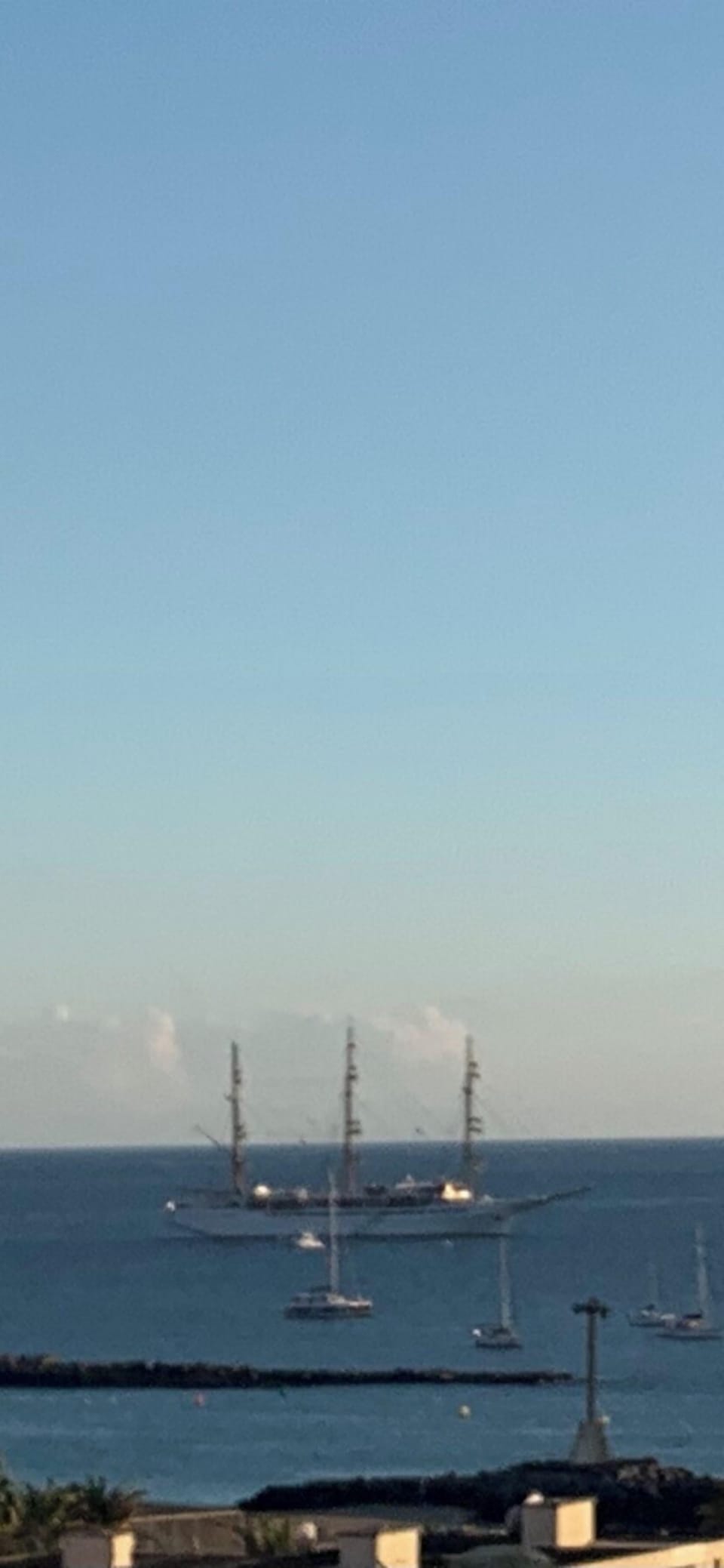 Boats at Las Vistas beach 