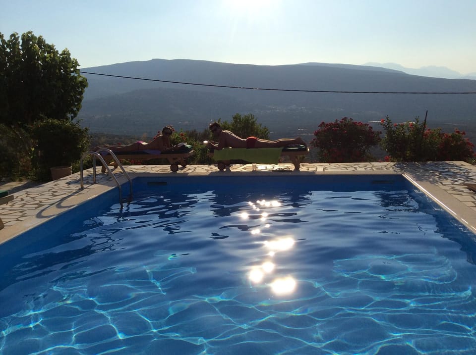 Sundowner by the pool