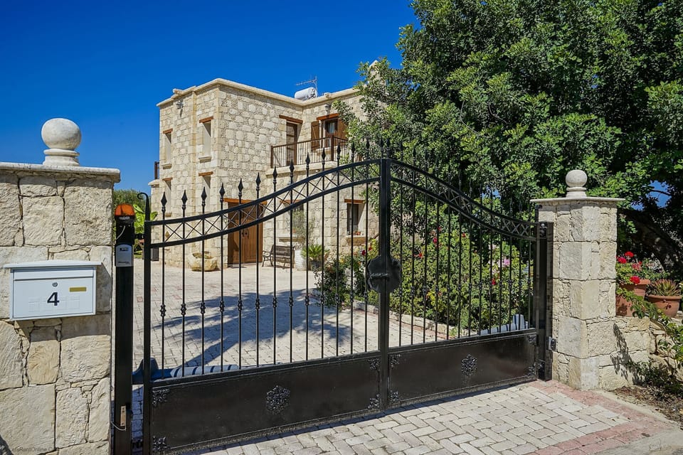 Electric Gated Entrance