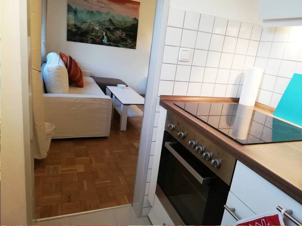 Von der Küche ins Wohnzimmer