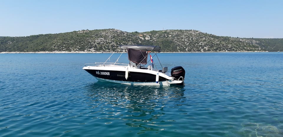 Summer offer/holiday home Mara in stone/near the sea/quiet place/outdoor whirlpool House in Istria County