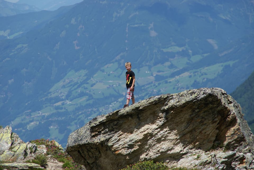 View of the Zillertal mountains, near the ski area Apartment in Tyrol