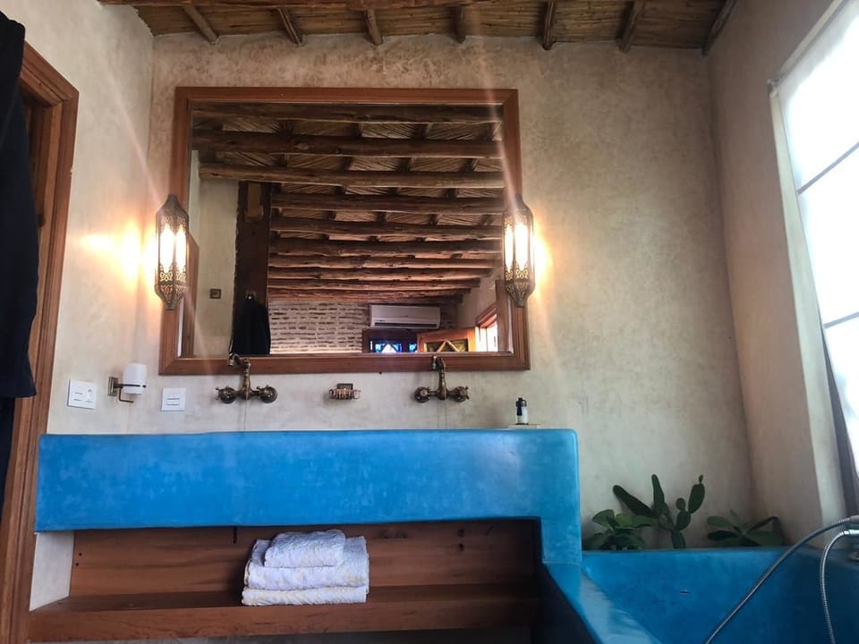 Panoramic Double Room, Non Smoking, Ocean View (Sultana) | Deep soaking bathtub
