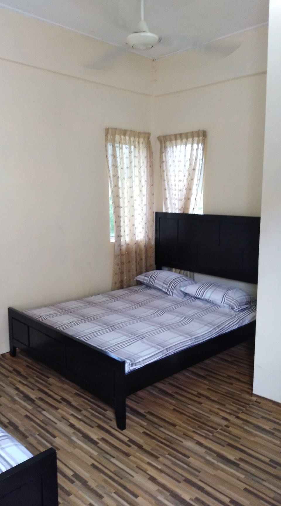 Quadruple Room | Iron/ironing board (on request)