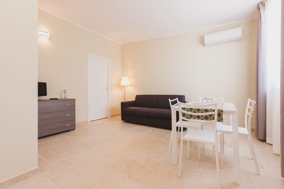 Apartment, 1 Queen Bed with Sofa bed, Kitchen | 1 bedroom, premium bedding, down comforters, minibar