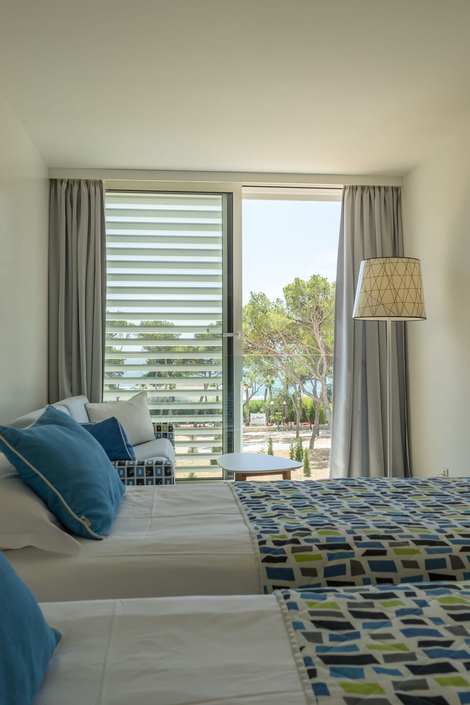 In-room safe, free WiFi, bed sheets