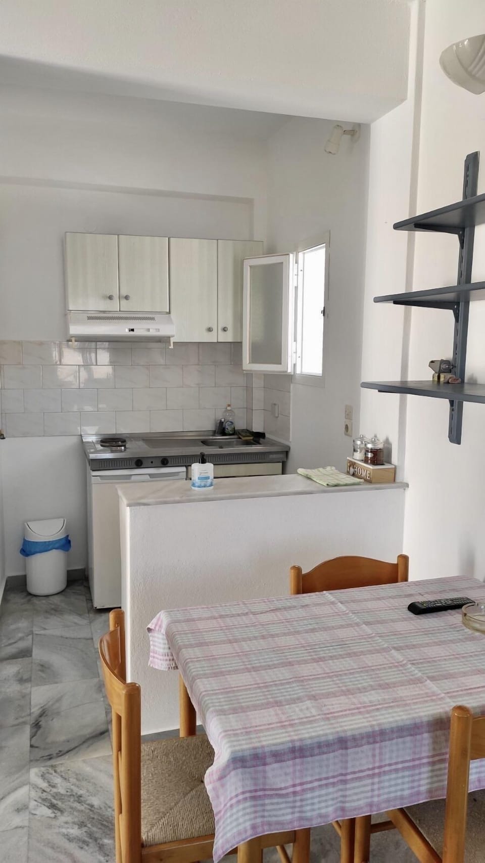 Classic Apartment, 1 Bedroom, Non Smoking, Sea View | 1 bedroom, desk, laptop workspace, blackout drapes