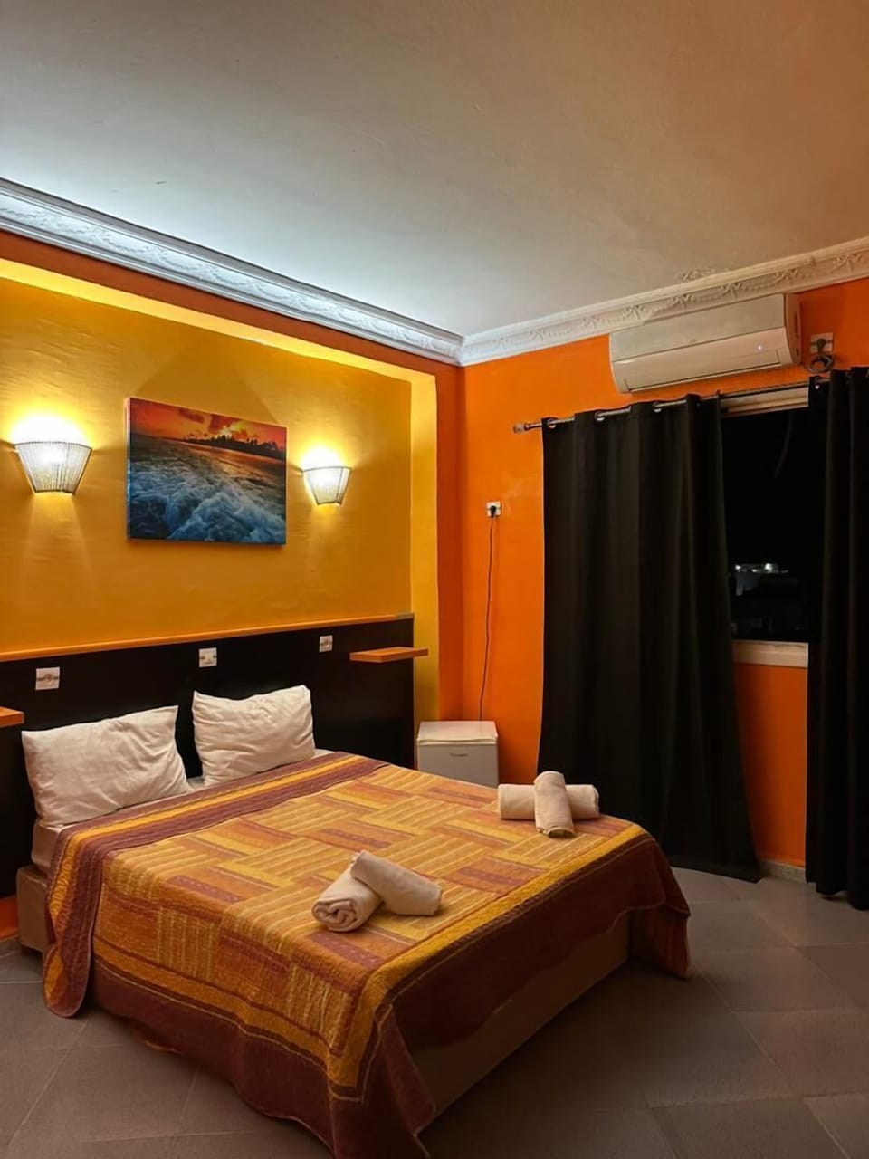 Basic Double or Twin Room, Smoking, Partial Sea View | Minibar, desk, iron/ironing board (on request)