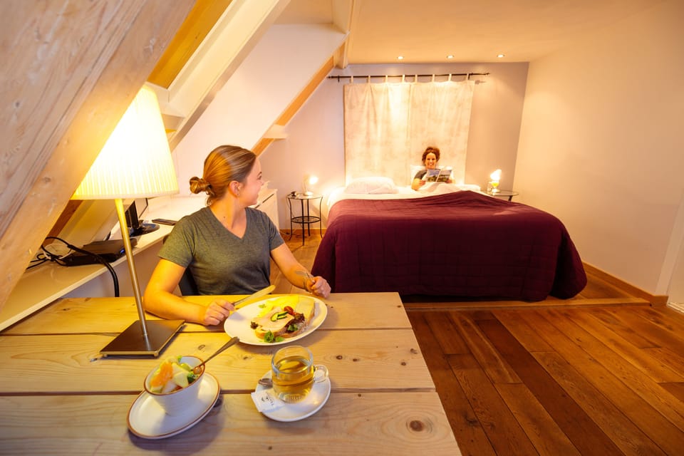 Deluxe Room | Blackout drapes, soundproofing, iron/ironing board, free WiFi