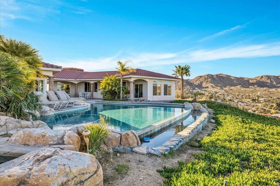 Infinity Pool