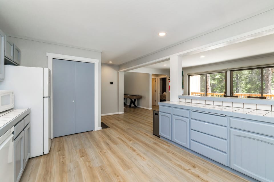 Large Kitchen Meets Our TAP Inventory List Full Of All Needed To Cook For Many