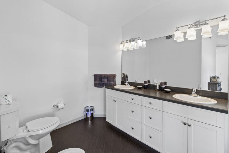Master bathroom