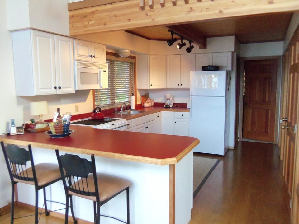 Kitchen - Fully Equipped