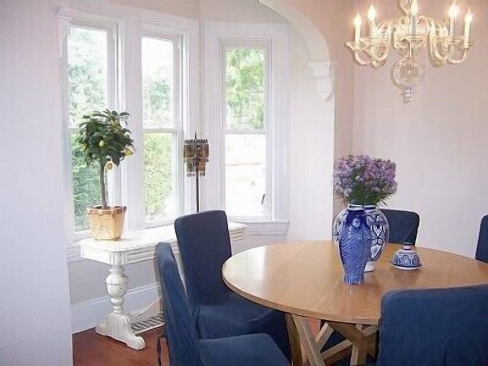 Dining Room 1