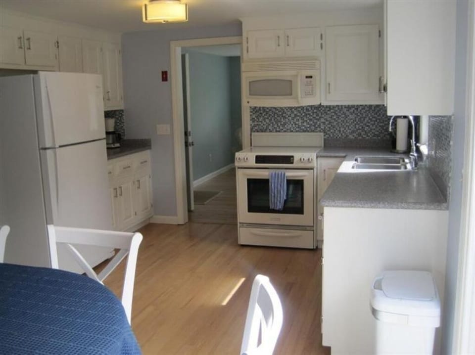 Kitchen and dining area