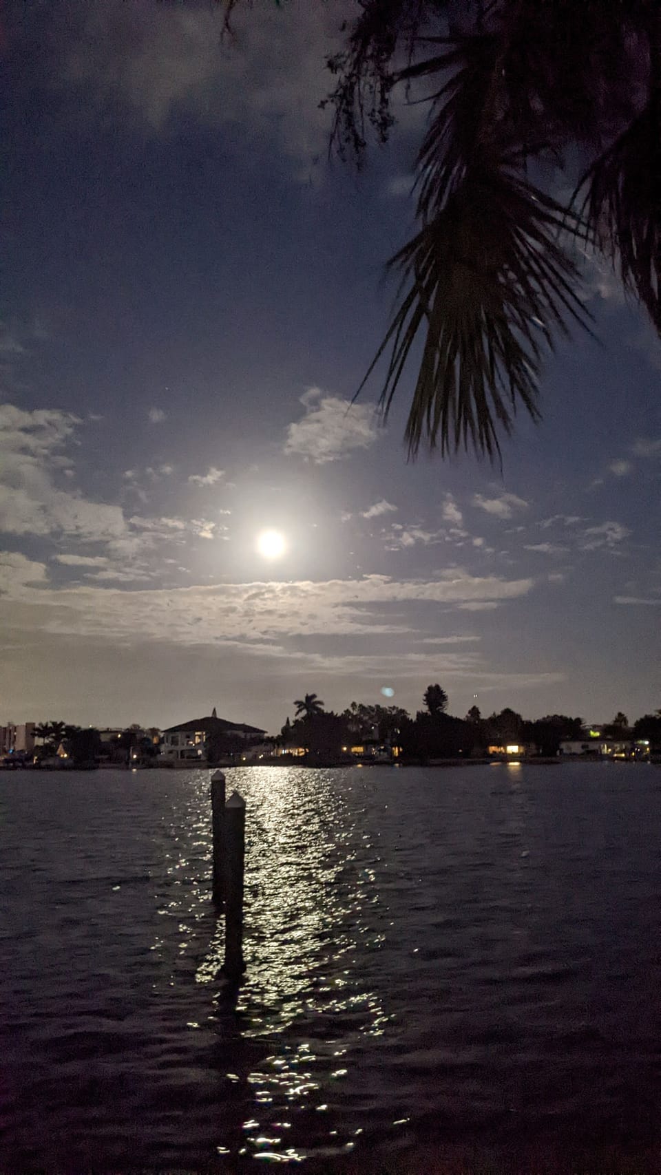Moon over the intercoastal... beautiful!
