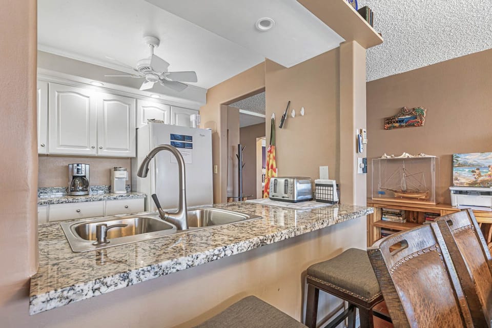 Beautiful remodeled kitchen 