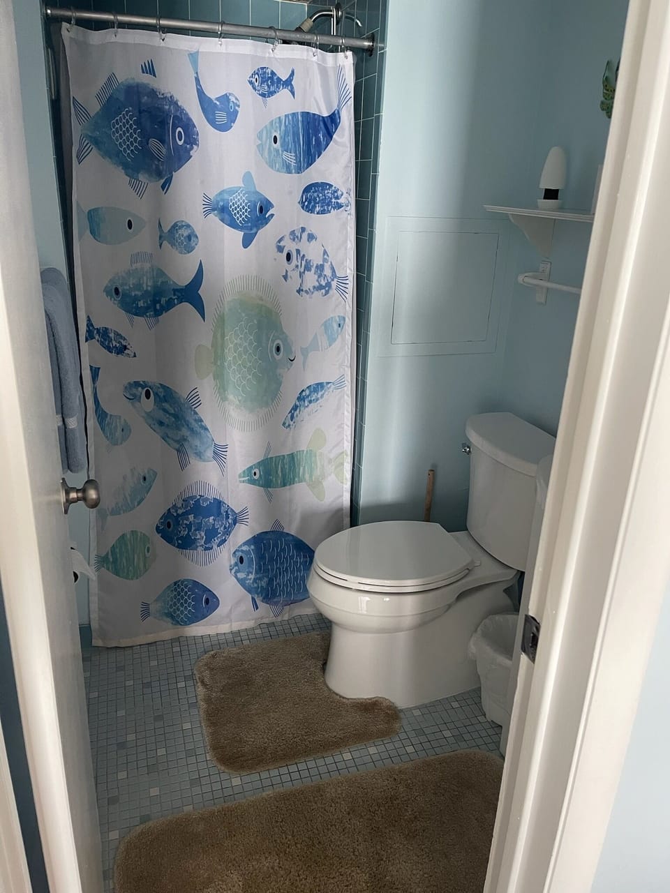 Owner bathroom.