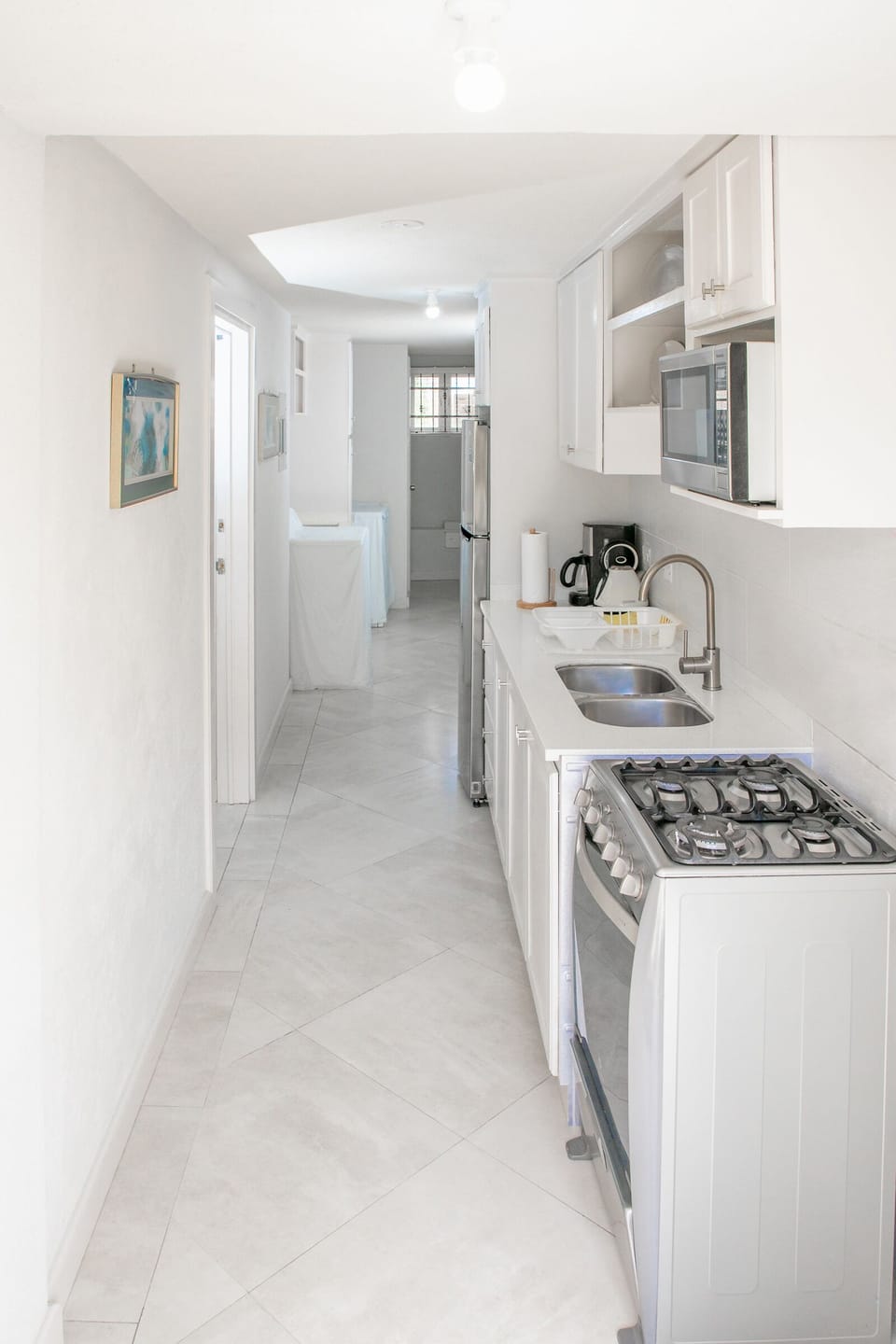 Hallway ( view from entrance) 