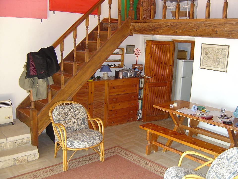 Stairs to Gallery Bedroom