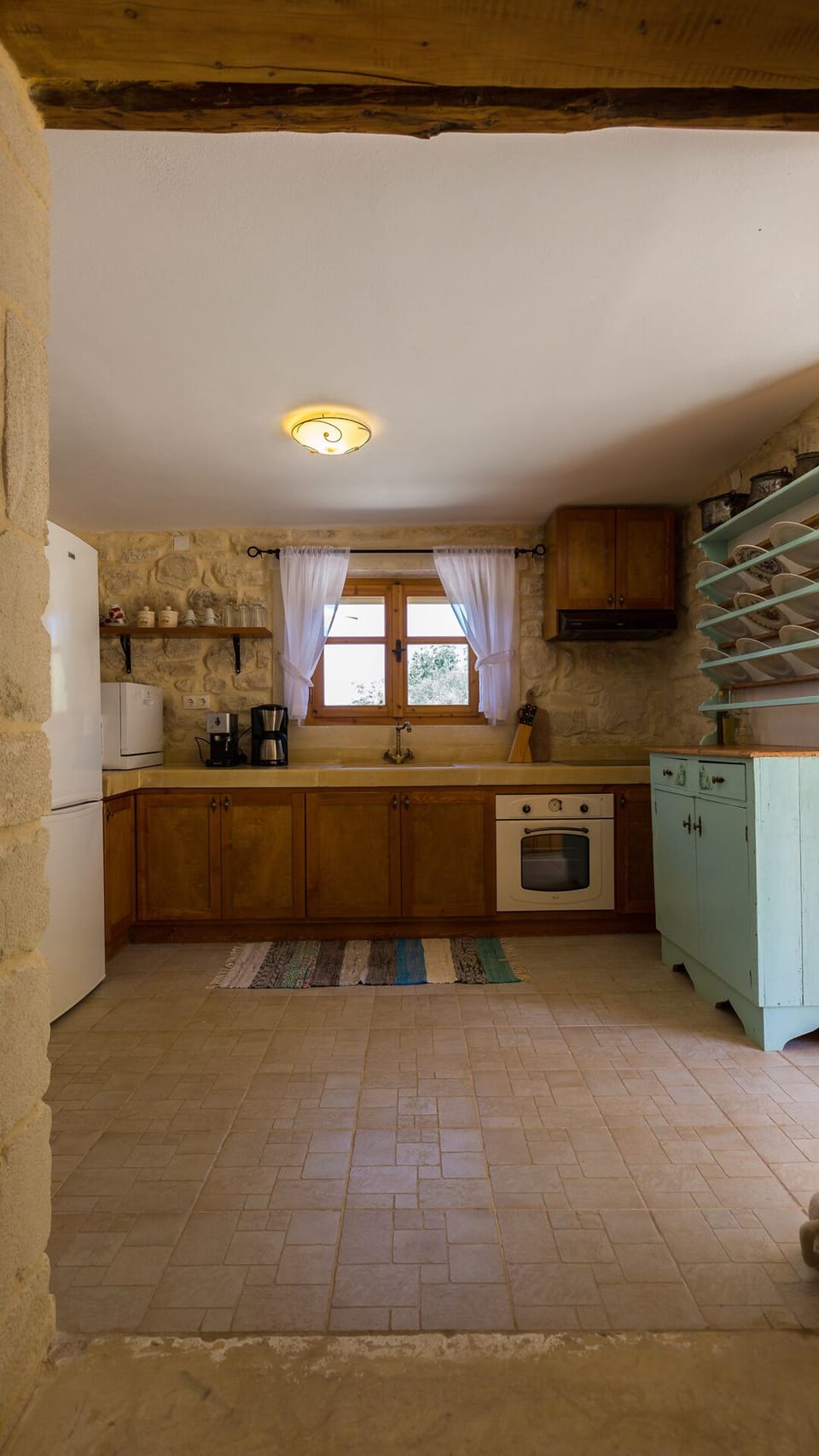 Traditional decorated kitchen area