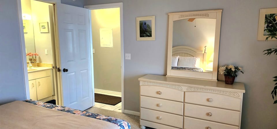 2nd Bedroom