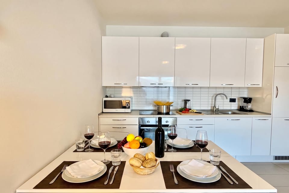 Kitchen and dining area