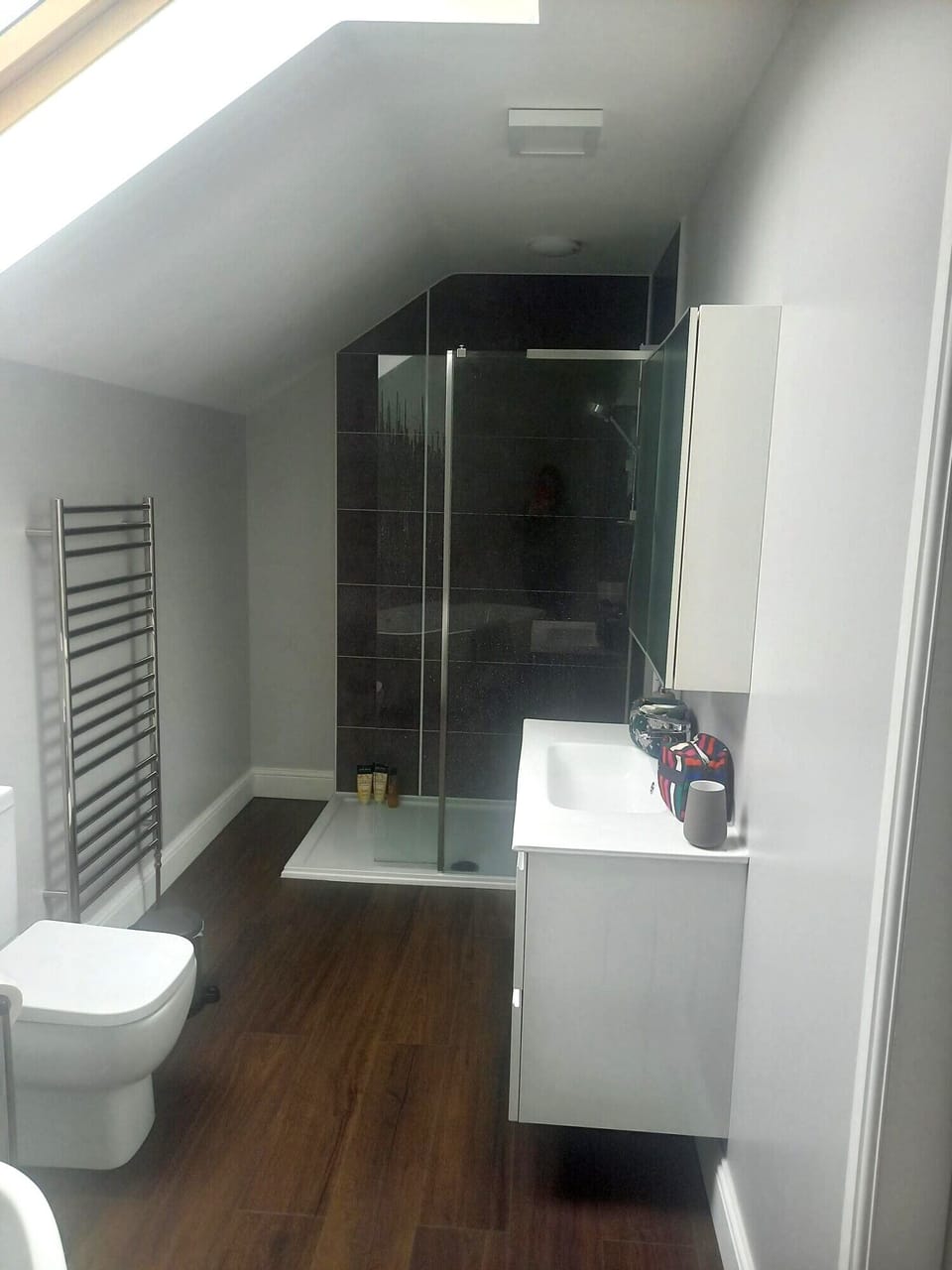 Master ensuite 