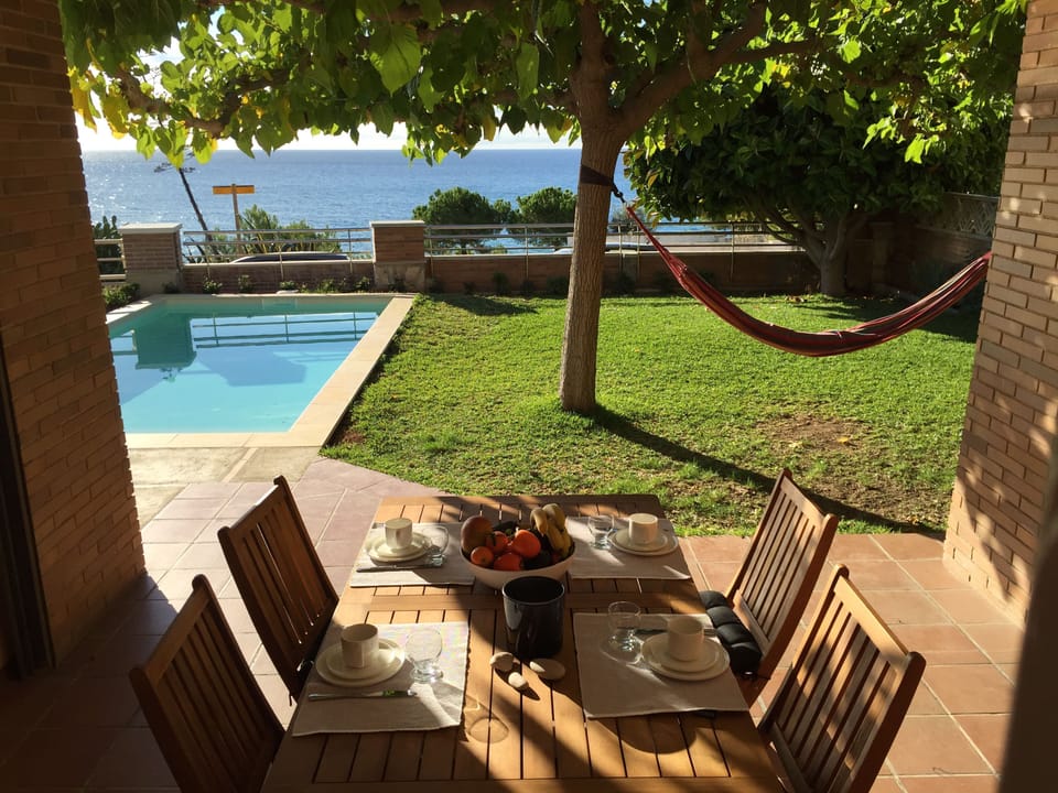 Sunny breakfast. lunch and dinner in the shadow. 