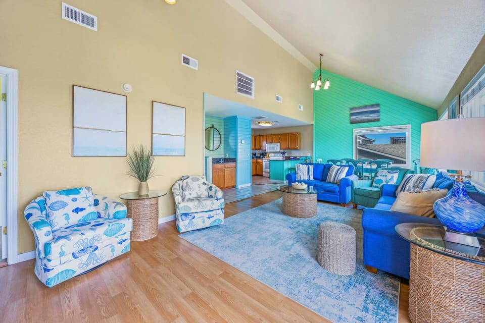 Surf or Sound Realty - 281 - Paradise Found - Great Room -1