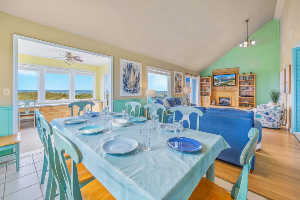 Surf or Sound Realty - 281 - Paradise Found - Dining Area -3